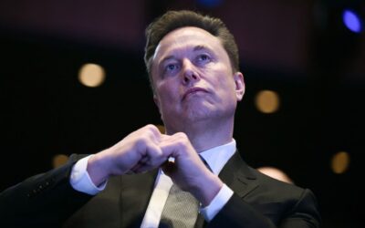 Elon Musk erster Billionär der Welt dank SpaceX IPO. Die Aktie startet bei 135 Dollar an der Nasdaq. Infos zu Starlink, Marktkapitalisierung und Risiken.